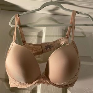 Torrid Nude Lace Push Up Bra Size 42C